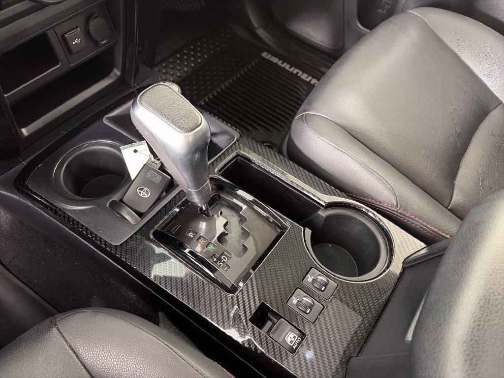Used 2020 Toyota 4Runner TRD Off-Road Premium w/ Moonroof Package AWD/4WD image 22