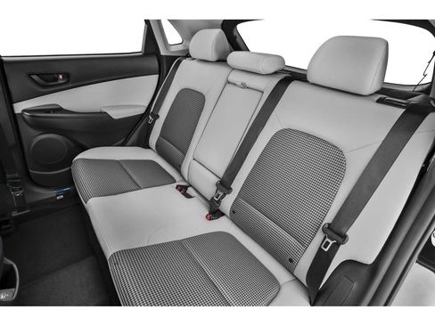 Used 2023 Hyundai Kona SE w/ Cargo Package FWD image 9