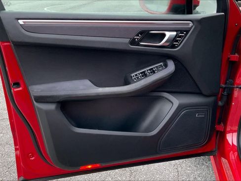 Used 2017 Porsche Macan GTS image 20