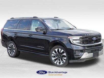 Used 2025 Ford Expedition Platinum w/ Driver's Package