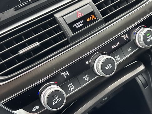 Used 2019 Honda Accord LX image 28