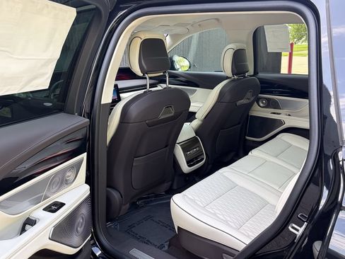 New 2026 Lincoln Nautilus Black Label w/ Jet Appearance Package AWD/4WD image 20