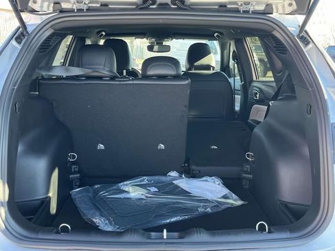 New 2026 Jeep Compass Latitude image 17