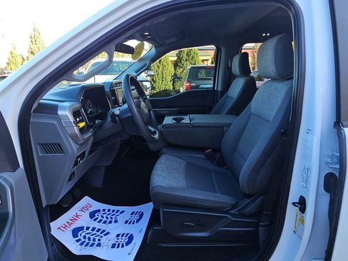 Used 2022 Ford F150 XLT w/ Trailer Tow Package image 12