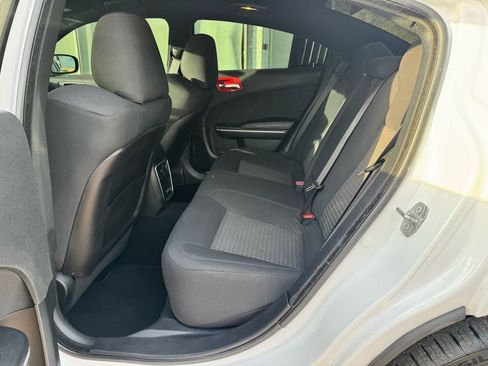 Used 2019 Dodge Charger Scat Pack w/ Dynamics Package image 35