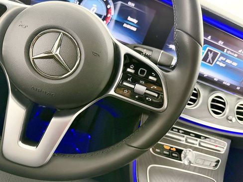 Used 2020 Mercedes-Benz E 350 Sedan image 63