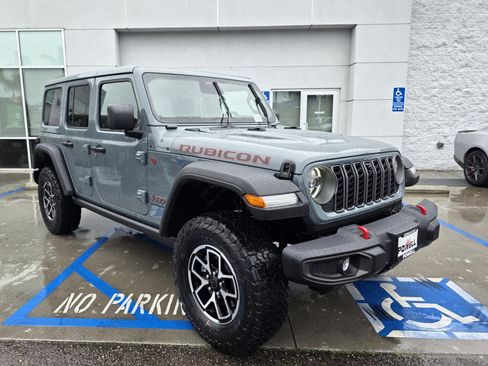 New 2026 Jeep Wrangler Unlimited Rubicon w/ Technology Group image 6