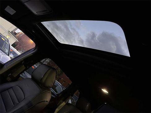 Used 2025 Honda CR-V Sport image 13