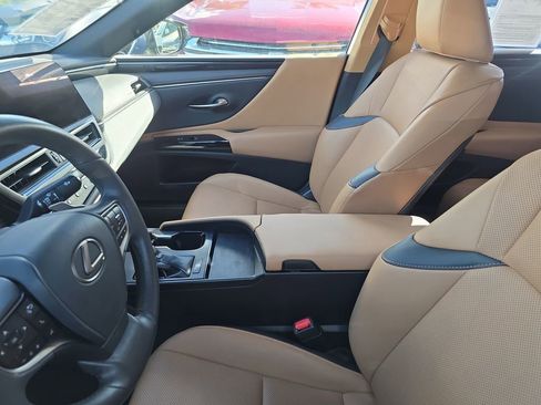 Used 2023 Lexus ES 350 w/ Accessory Package (Z1) image 11