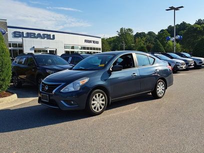 Used 2016 Nissan Versa SV w/ Fog Lights Package