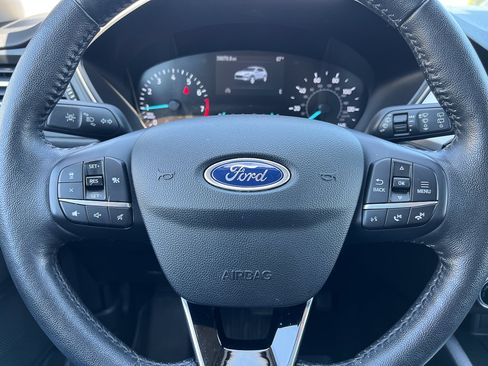 Used 2020 Ford Escape SEL FWD image 19