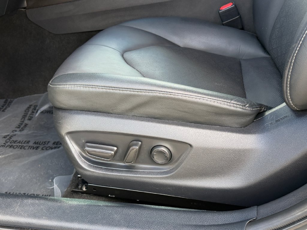 Used 2023 Toyota Camry XSE FWD image 17