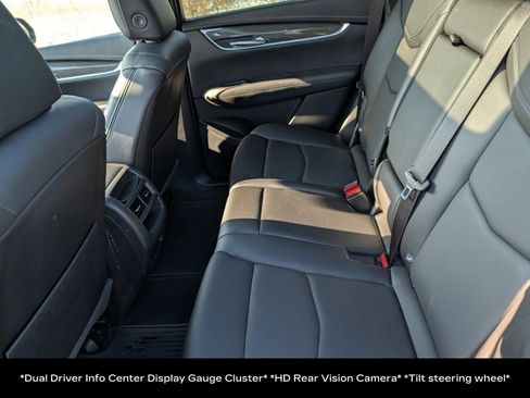 Certified 2022 Cadillac XT5 Sportv AWD/4WD image 23