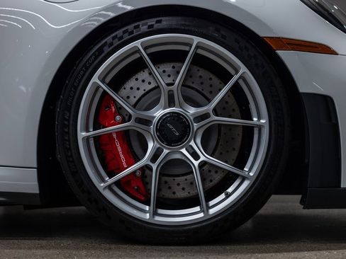 Used 2025 Porsche 911 GT3 image 21