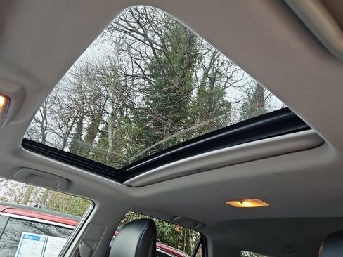 Used 2016 Toyota 4Runner Limited image 7