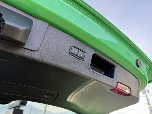 Used 2023 Porsche Macan GTS image 17