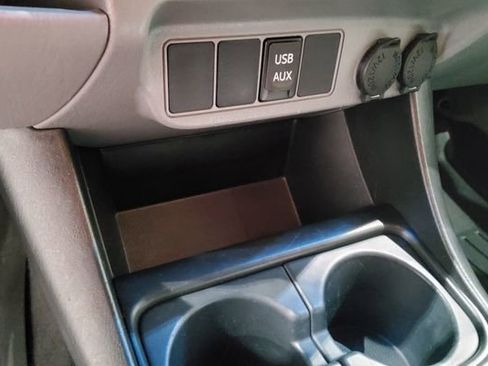 Used 2015 Toyota Tacoma 4x4 Double Cab w/ SR5 Package image 23