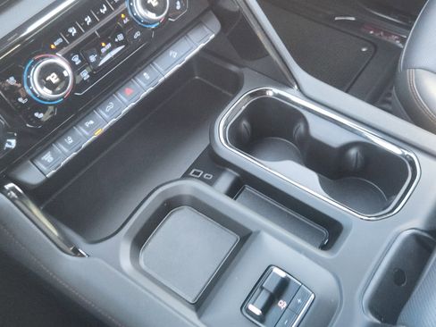 Certified 2024 GMC Sierra 2500 AT4 w/ AT4 Premium Plus Package image 21