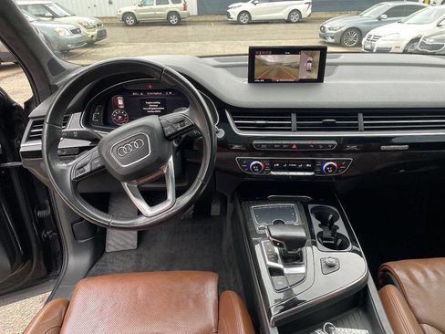 Used 2017 Audi Q7 3.0T Prestige w/ Prestige Package AWD/4WD image 37