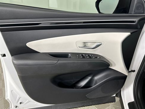 Certified 2023 Hyundai Tucson SEL AWD/4WD image 11