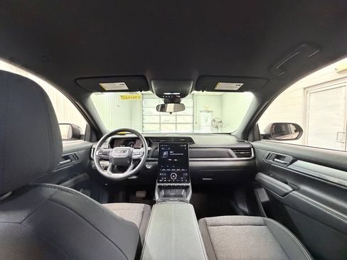Used 2026 GMC Terrain Elevation w/ LPO, Floor Liner Package AWD/4WD image 25