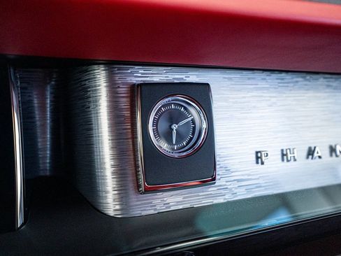 Used 2023 Rolls-Royce Phantom Sedan image 69