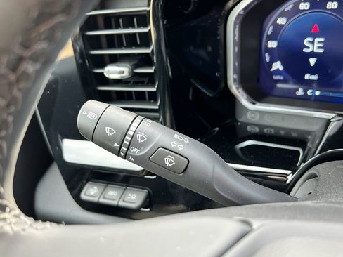 New 2026 Chevrolet Silverado 2500 ZR2 image 8