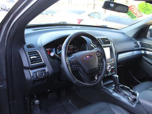 Used 2017 Ford Explorer Sport AWD/4WD image 19
