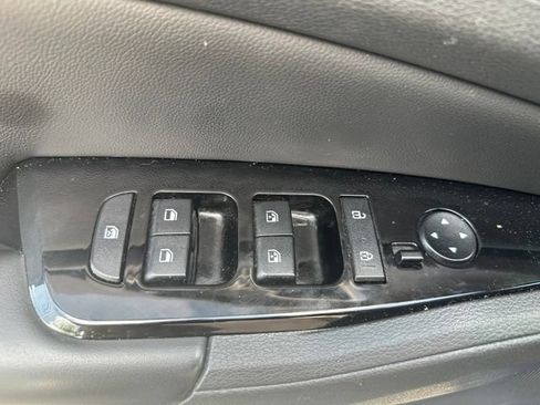 Used 2023 Kia Sportage X-Line AWD/4WD image 11