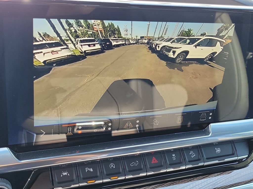 New 2026 Chevrolet Silverado 1500 RST w/ RST All Star Premium Package AWD/4WD image 9