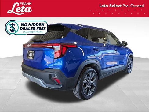 Used 2024 Kia Seltos LX AWD/4WD image 6