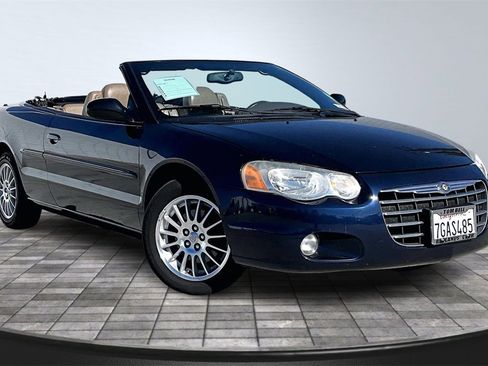 Used 2004 Chrysler Sebring LXi image 2