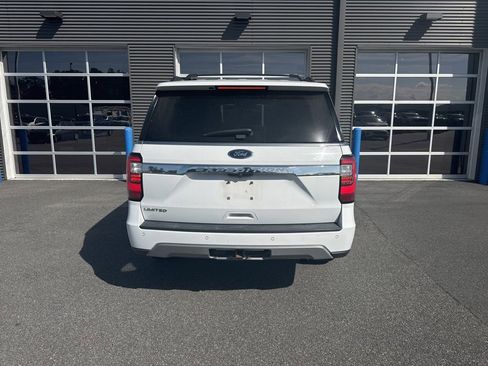 Used 2021 Ford Expedition Limited image 3