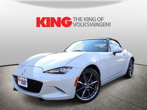 Used 2016 MAZDA MX-5 Miata Grand Touring RWD image 8