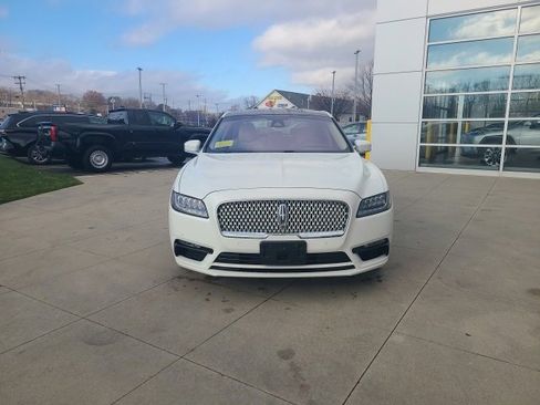 Used 2020 Lincoln Continental Reserve w/ Luxury Package image 2
