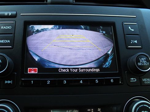 Used 2016 Honda Civic LX image 9