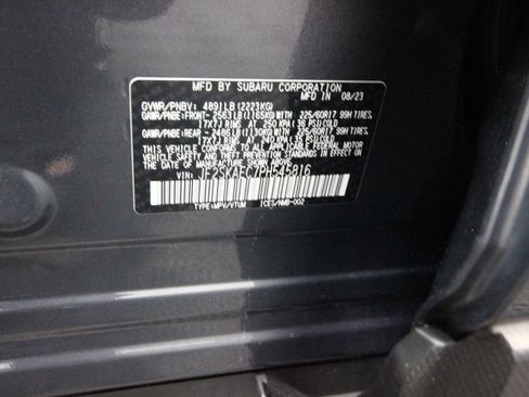Used 2023 Subaru Forester Premium AWD/4WD image 29