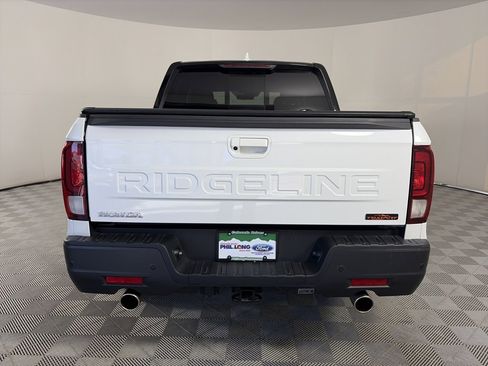 Used 2025 Honda Ridgeline TrailSport image 6