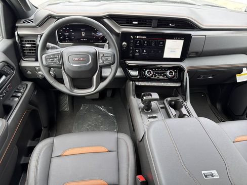 New 2026 GMC Sierra 1500 AT4 w/ Technology Package AWD/4WD image 2