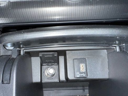 Used 2018 Honda Accord Sport image 30