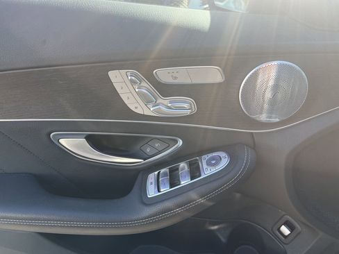 Used 2020 Mercedes-Benz C 300 Sedan image 18