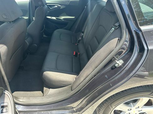 Used 2022 Chevrolet Malibu LS FWD image 15