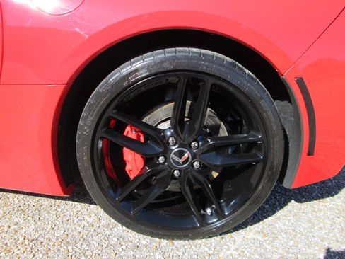 Used 2014 Chevrolet Corvette Stingray Z51 2dr Coupe w/ 3LT Preferred Equipment Group image 40