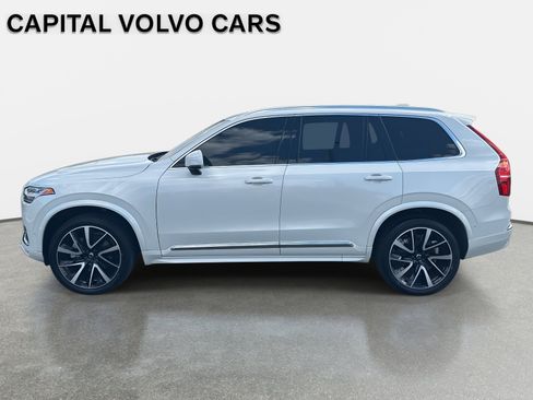 Certified 2023 Volvo XC90 B6 Plus image 8