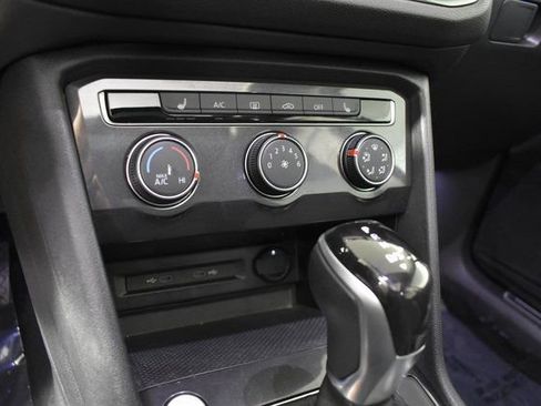 Used 2024 Volkswagen Tiguan Wolfsburg Edition image 22