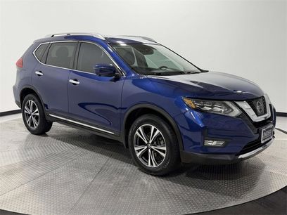 Used 2017 Nissan Rogue SL w/ SL Premium Package