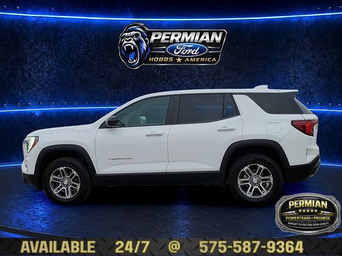 Used 2025 GMC Terrain Elevation AWD/4WD image 2