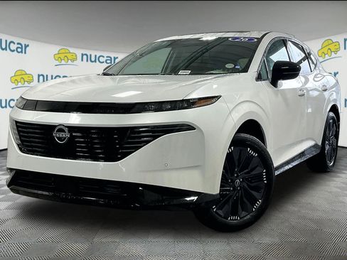 Certified 2026 Nissan Murano Platinum w/ Cargo Package image 3