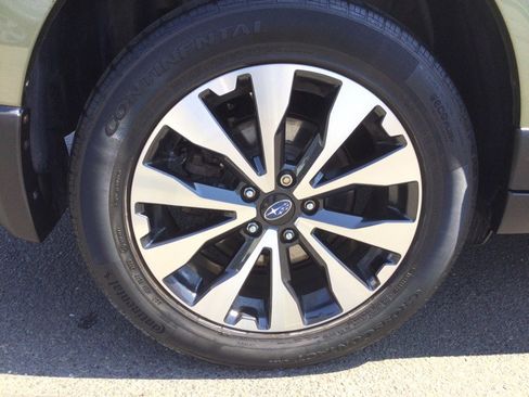 Used 2017 Subaru Outback 2.5i Limited image 49