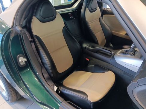 Used 2007 Saturn Sky w/ Premium Trim Pkg RWD image 16